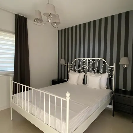 Hvar Ii 伊万多拉克