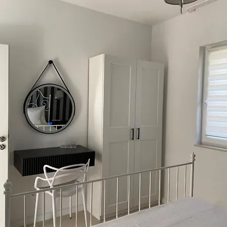 Hvar Ii Apartment